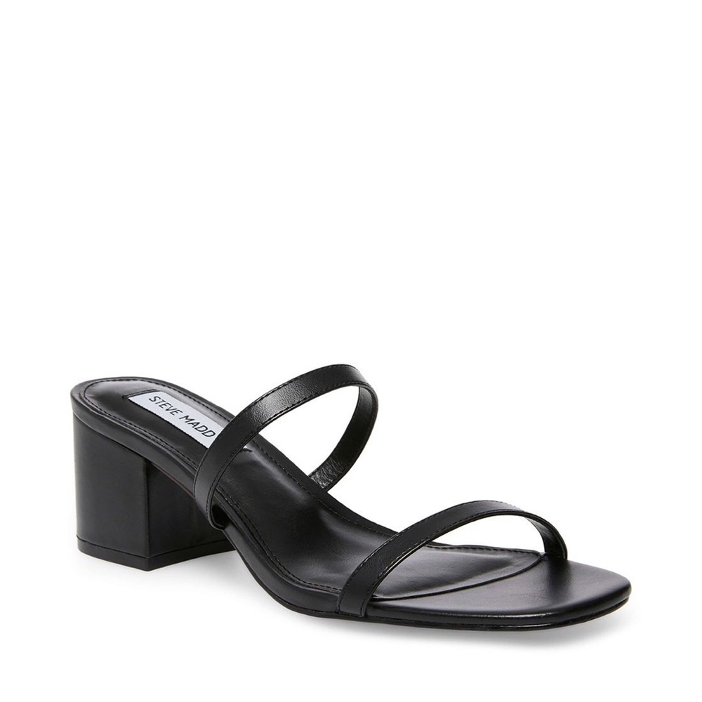 ISSY STEVE MADDEN SANDALS